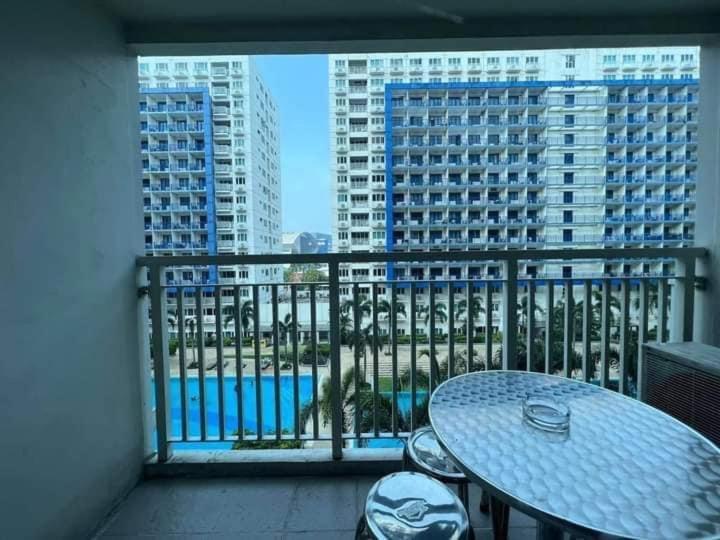 Azenith Staycation At Sea Residences Moa Pasay Dış mekan fotoğraf